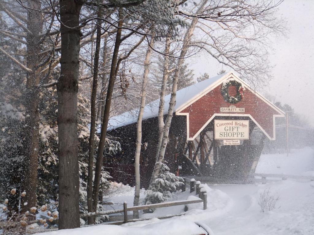 Covered Bridge House Glen Exterior photo